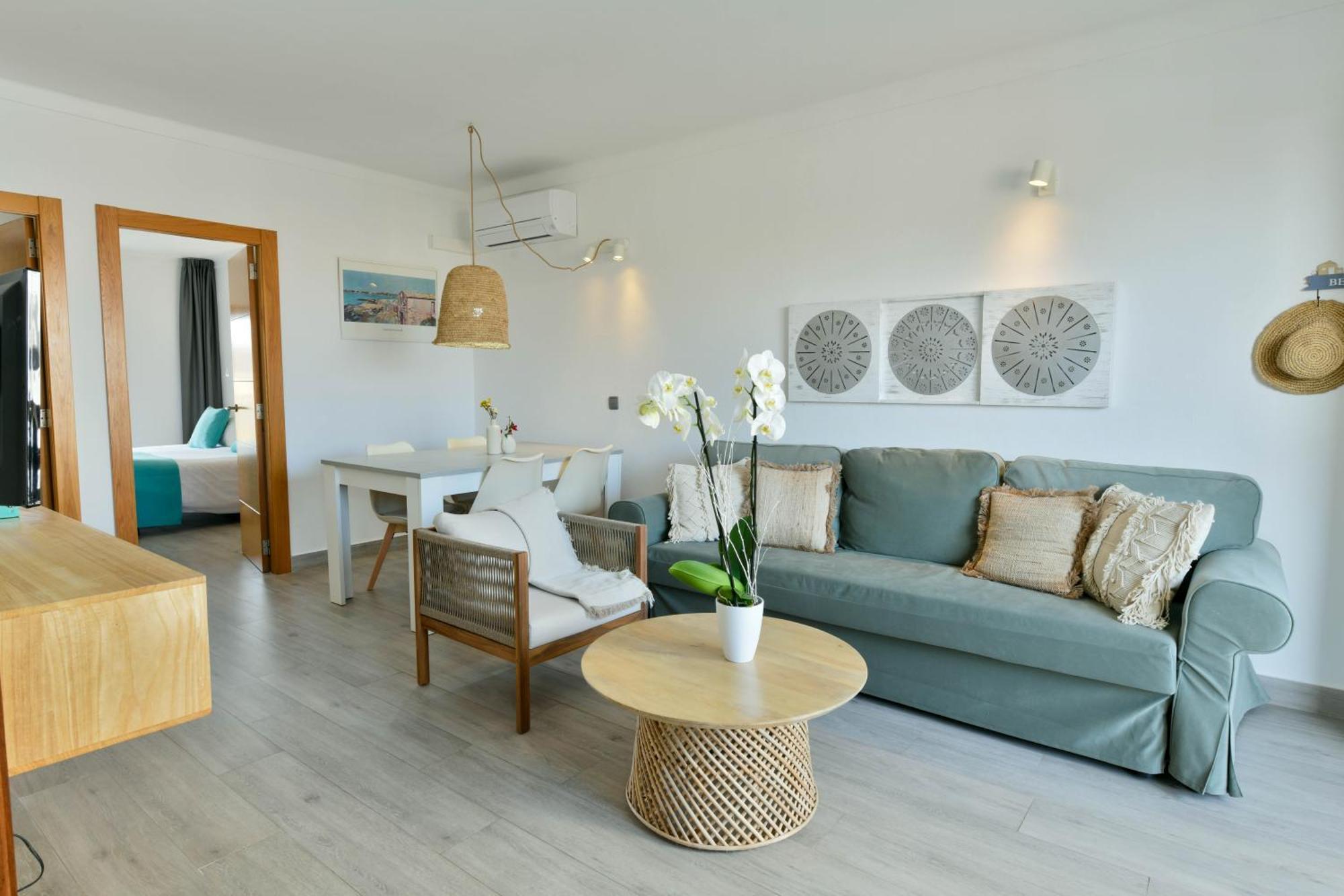 Apartamentos Estanques Colonia de Sant Jordi Luaran gambar