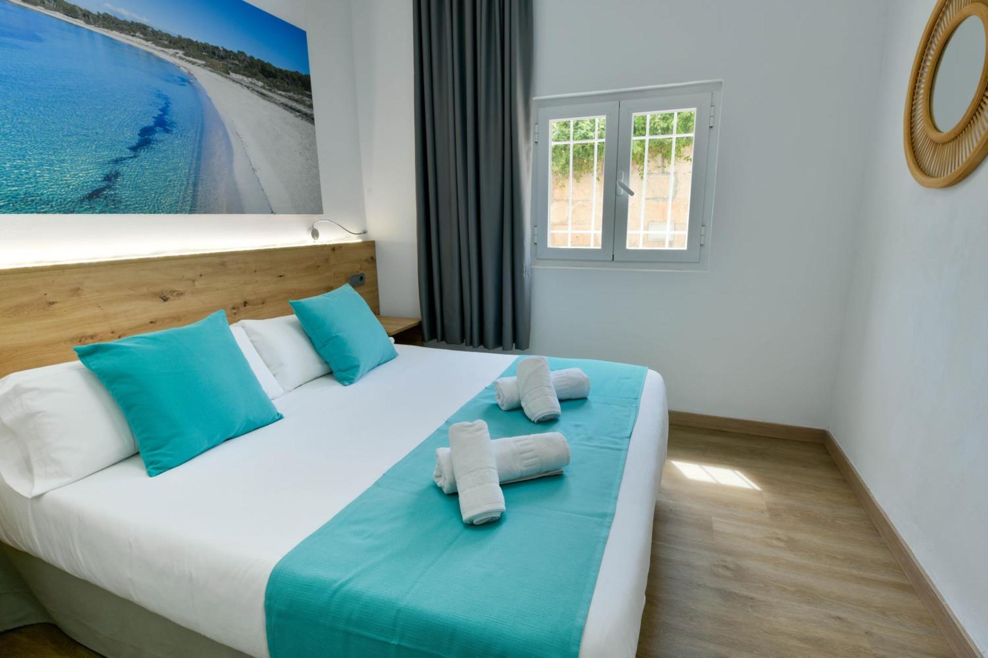Apartamentos Estanques Colonia de Sant Jordi Luaran gambar